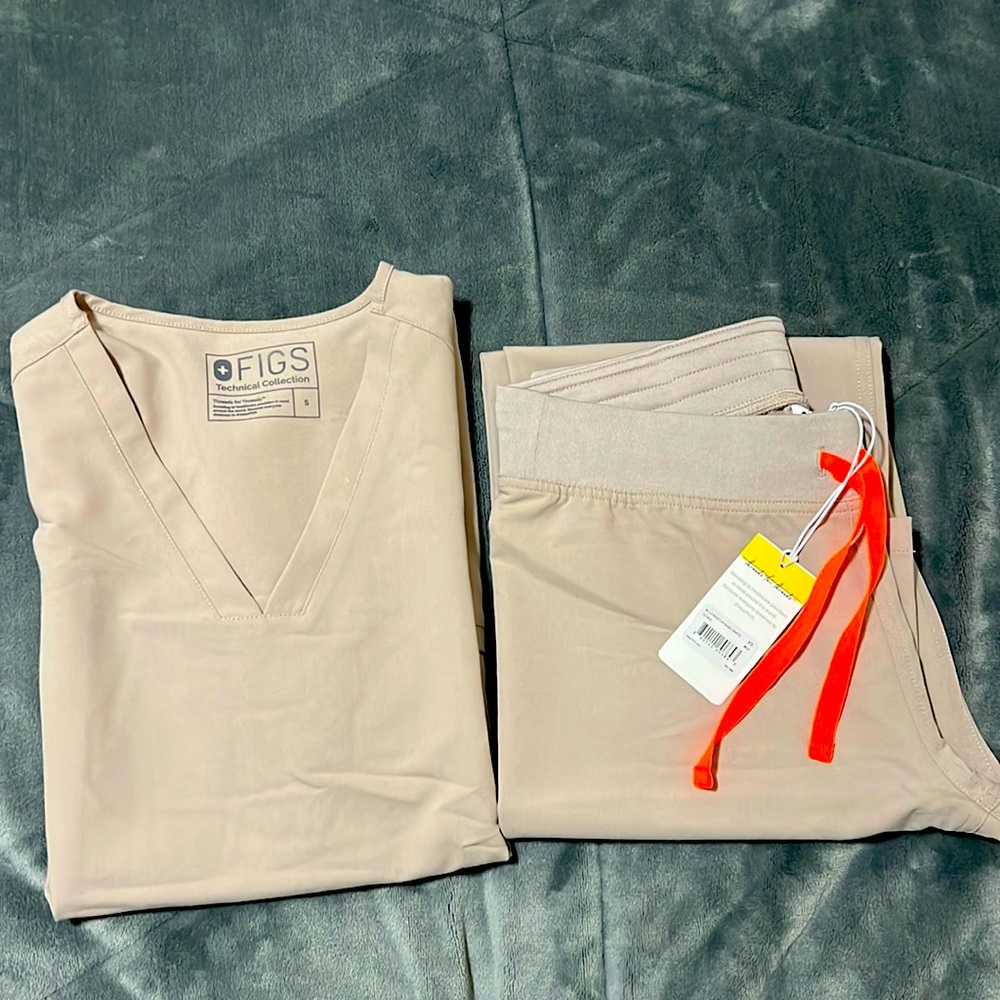 Figs boulder scrub set - womens